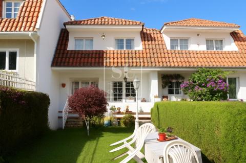 Adosado en Puente romano!!!