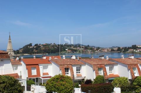 Exclusivo chalet adosado en una de las urbanizaciones más prestigiosas de Baiona