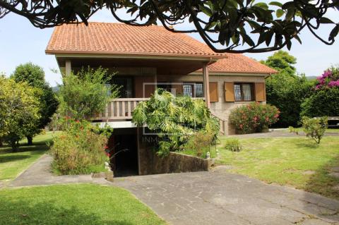 Exclusivo chalet en venta + parcela edificable de 1000m2