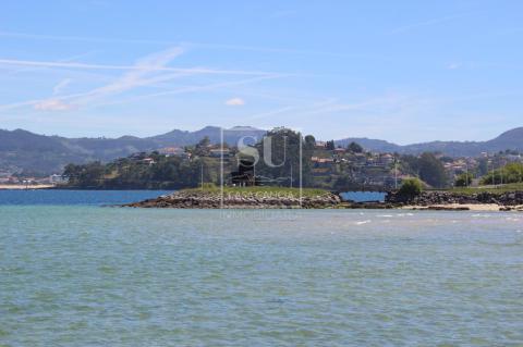 Oportunidad en segunda línea de playa!
