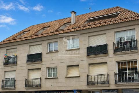 Acogedor y funcional piso de 3 dormitorios en el corazón de Nigrán
